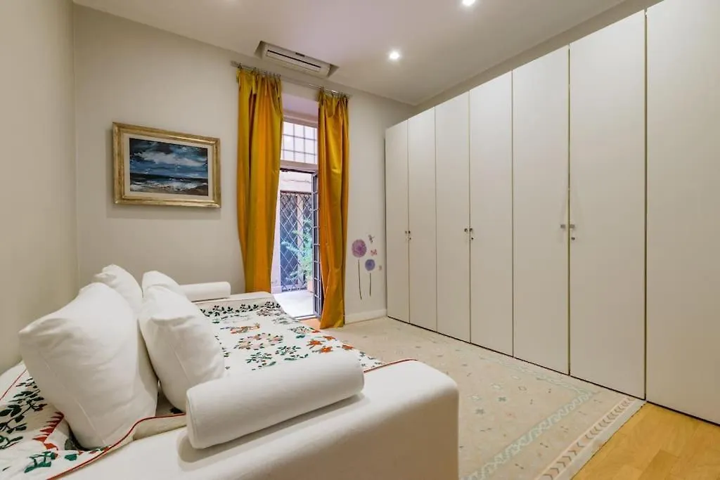 Historic Rome Apartment With Terraces 0*,  Italy